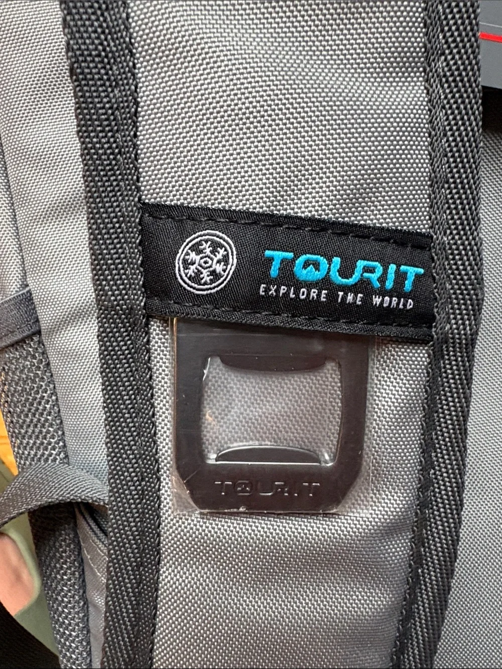 Tourit backpack cooler bag light grey 30 can capacity insulated soft sided NWT